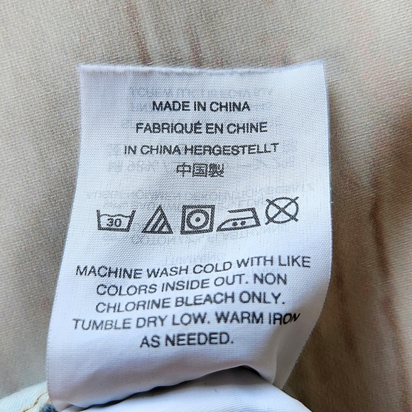 Madewell "High-Rise Denim Shorts, Glenoaks Wash: Cutoff Edition" Women's Size 28 - Picture 9 of 11